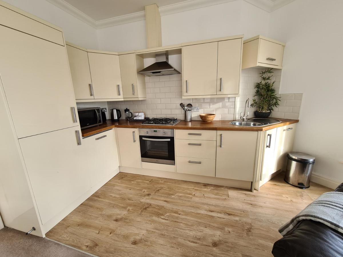 Vitamin Sea - Beachfront Apartment - Sleeps 4 Ramsgate Luaran gambar