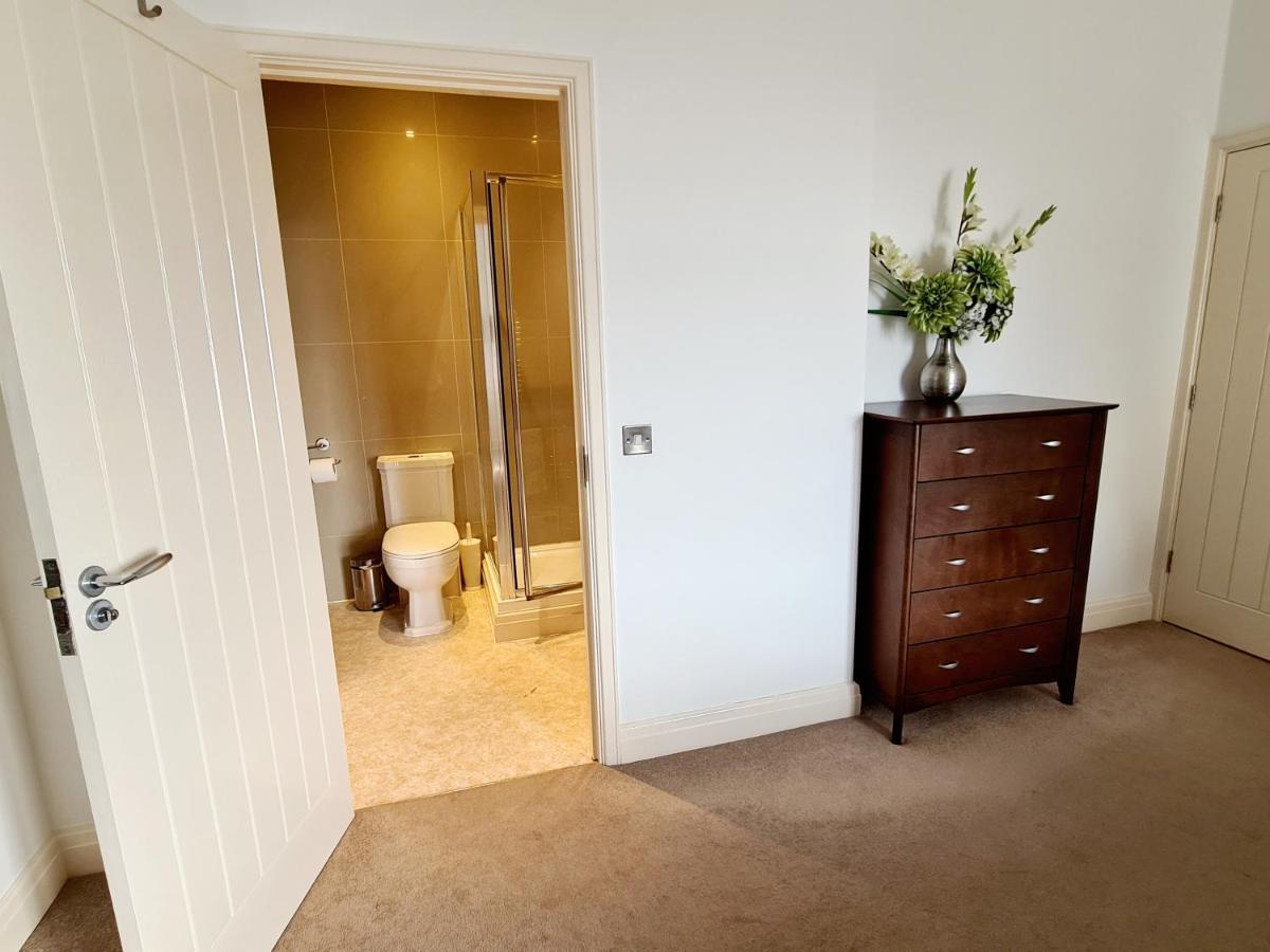 Vitamin Sea - Beachfront Apartment - Sleeps 4 Ramsgate Luaran gambar