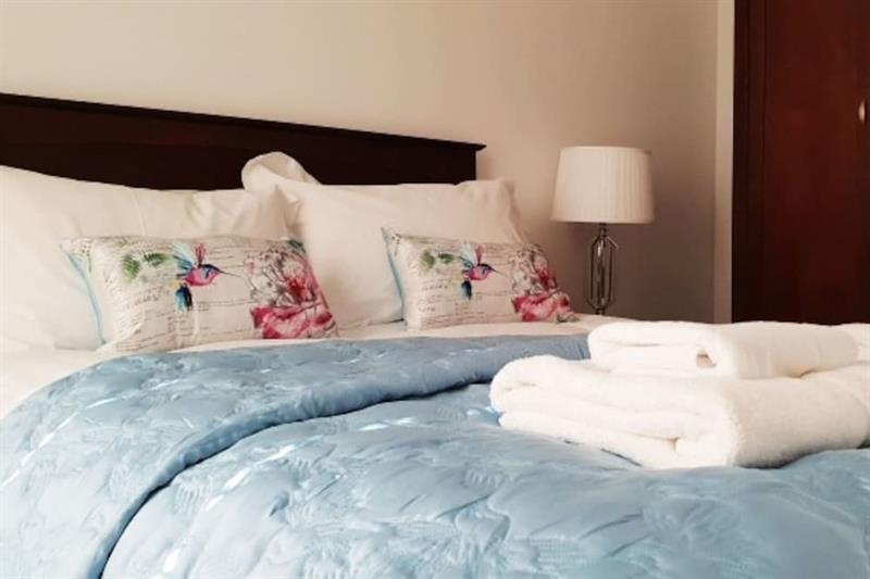Vitamin Sea - Beachfront Apartment - Sleeps 4 Ramsgate Luaran gambar