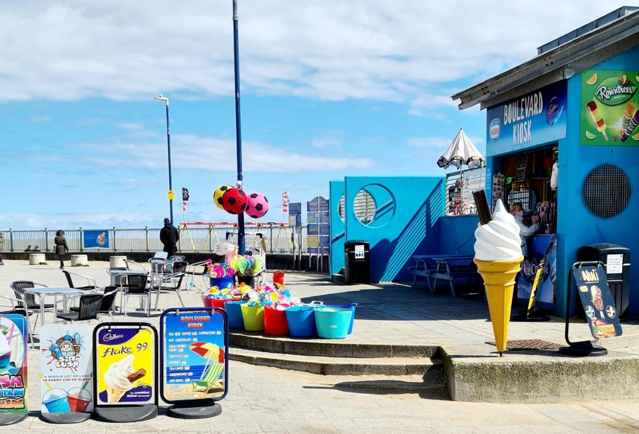 Vitamin Sea - Beachfront Apartment - Sleeps 4 Ramsgate Luaran gambar